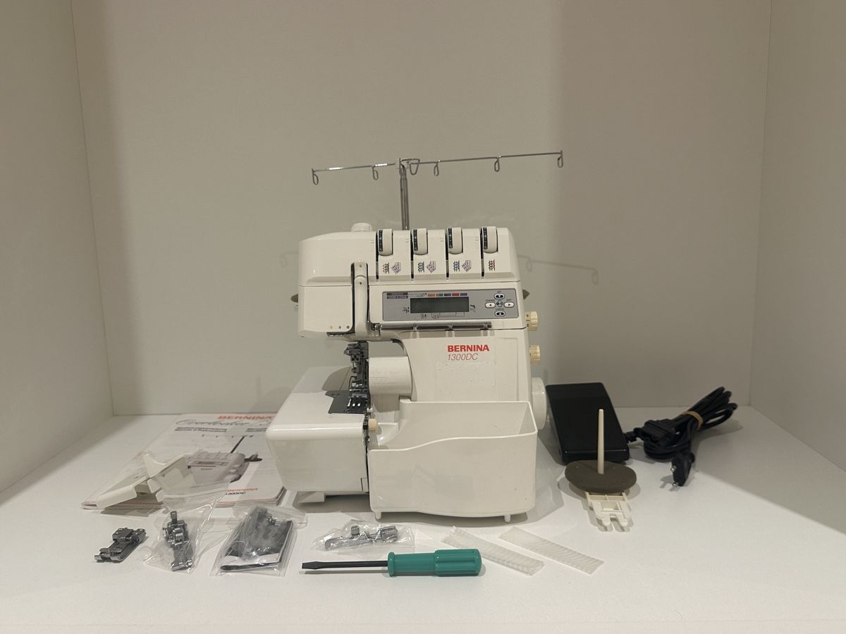 Bernina Nähmaschinen: Bernina Overlock 1300DC  – Gebraucht aus Schaffhausen von pinca19 1