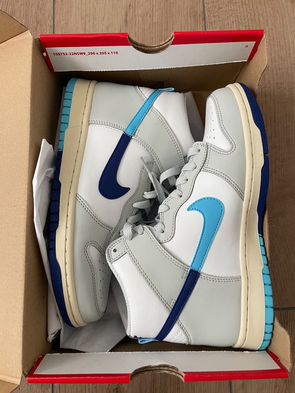 Nike Scarpe per ragazzi: Nike Dunk High (GS) Gr. 38.5 NEU – Nuovo e nell'imballaggio originale da Waltenschwil venduto da hansnine 2