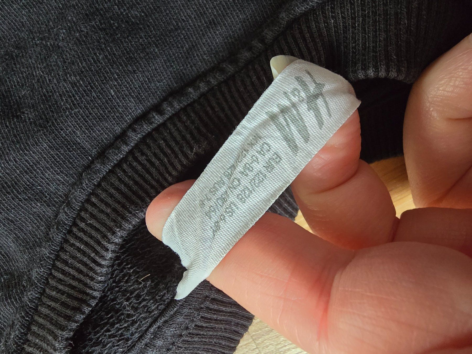 Maglioni & Felpe: Pullover Halloween Gr. 122 / 128 – Usato da Büttikon AG venduto da Amineah 1