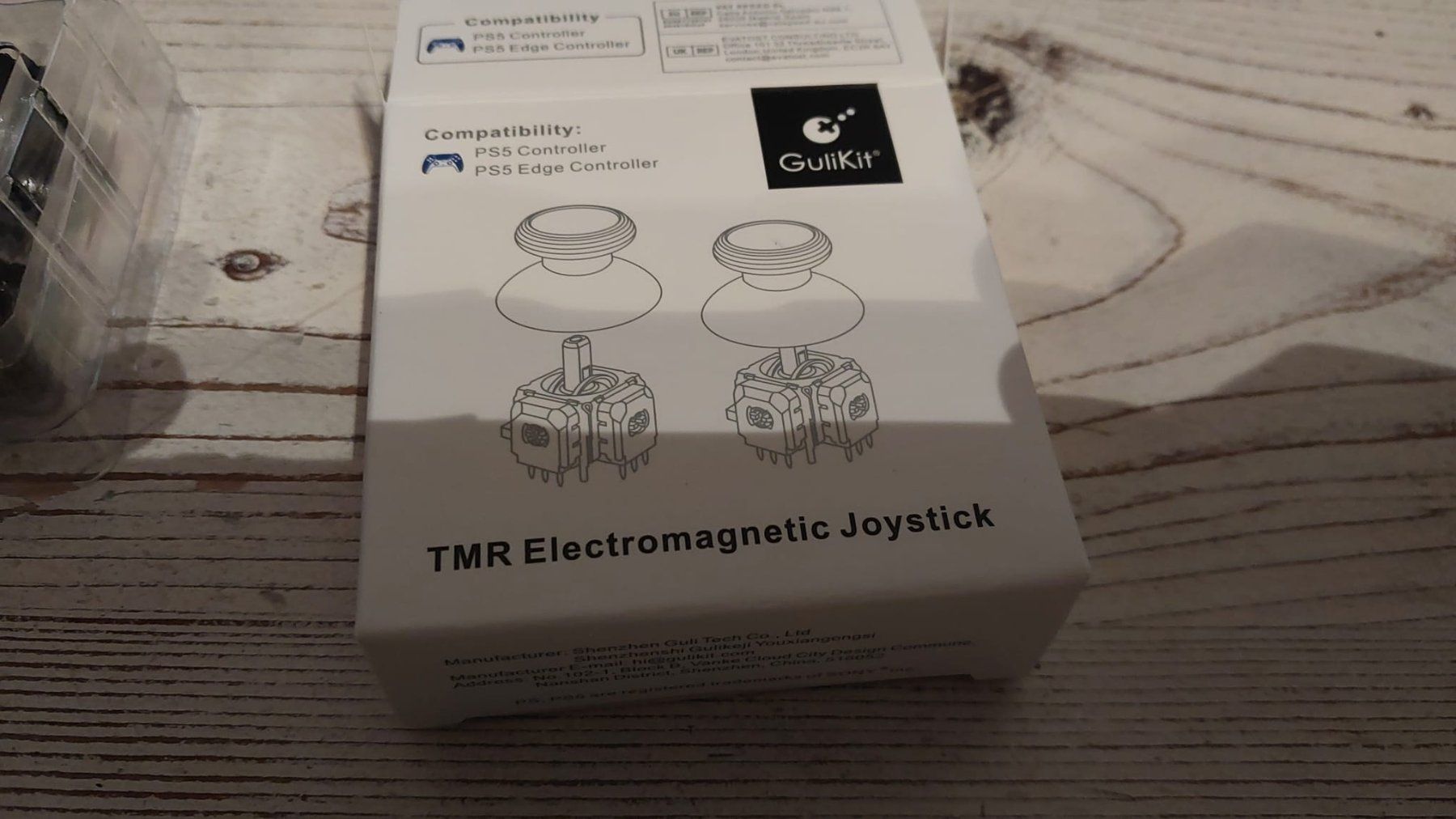 Controller: GuliKit TMR Replacement Kit for PS5 und Edge Controller – Nuovo e nell'imballaggio originale da Henggart venduto da Jan073