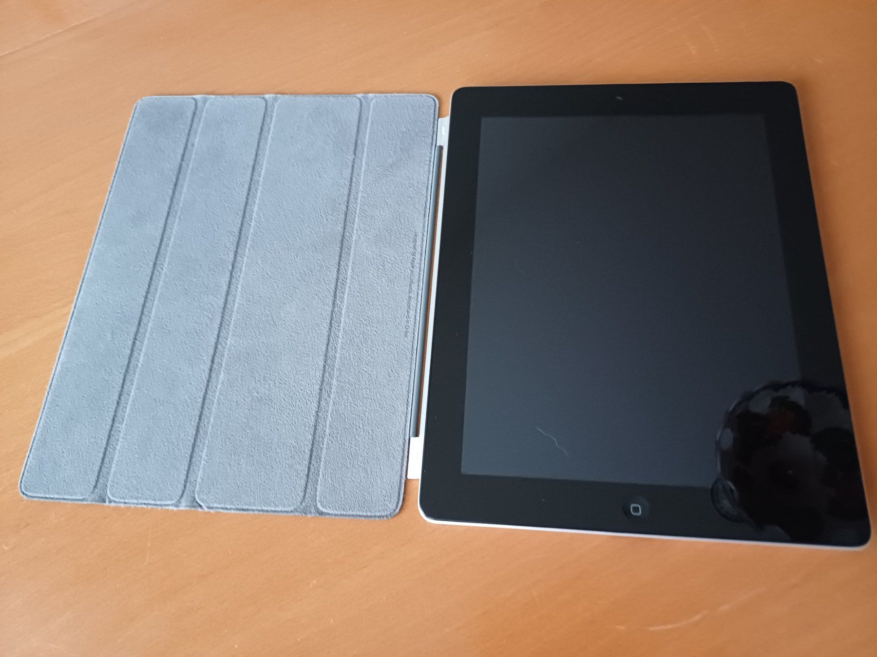 Apple Tablet PC: iPad  2. Generation, 16 GB - Funktioniert einwandfrei! – Usato da Kloten venduto da Juanita3 4