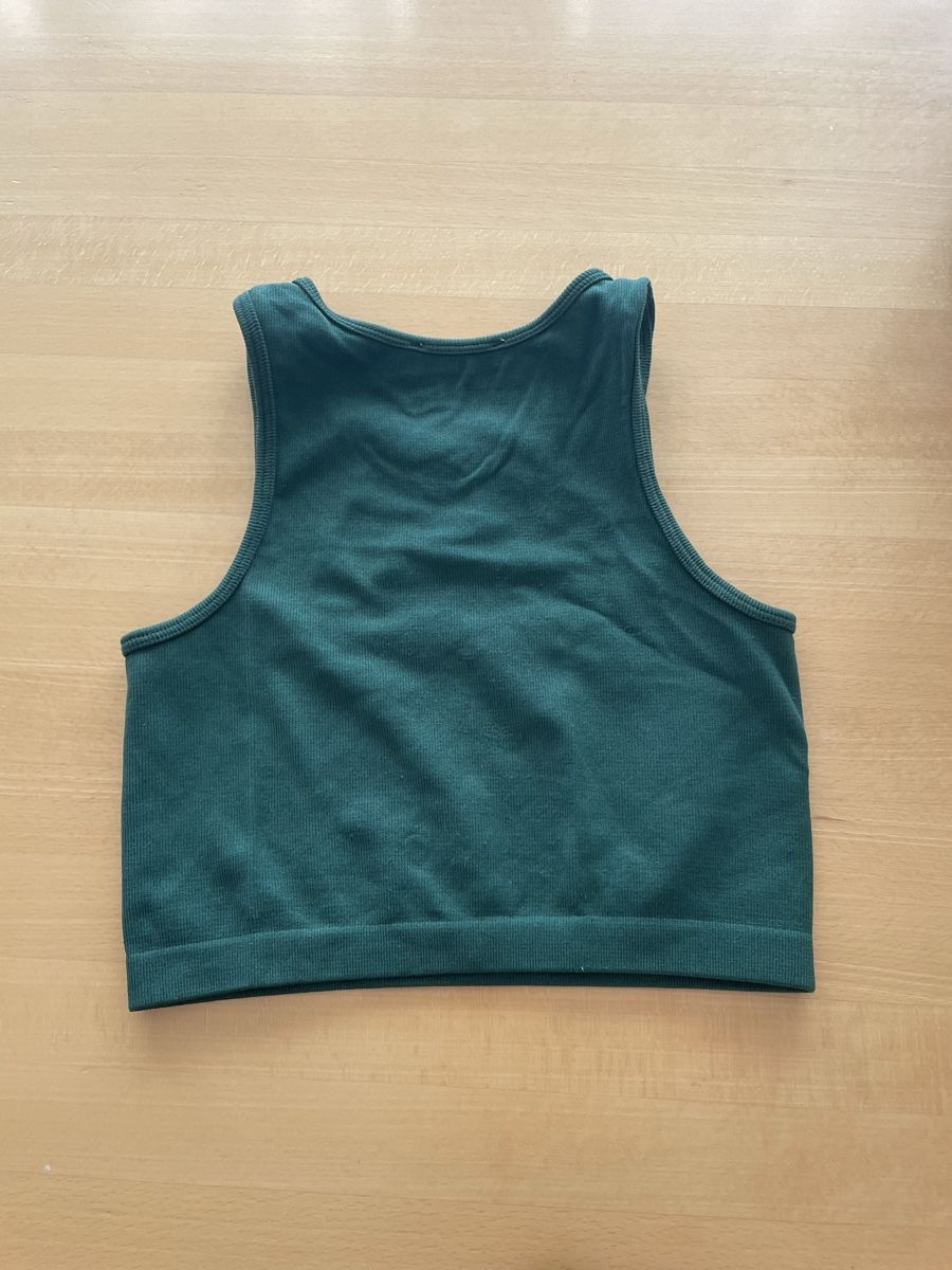 Pull&Bear Tops: Débardeur côtelé vert sapin Pull&Bear – Neuf (Voir description) à Bussigny par Z.seller 2