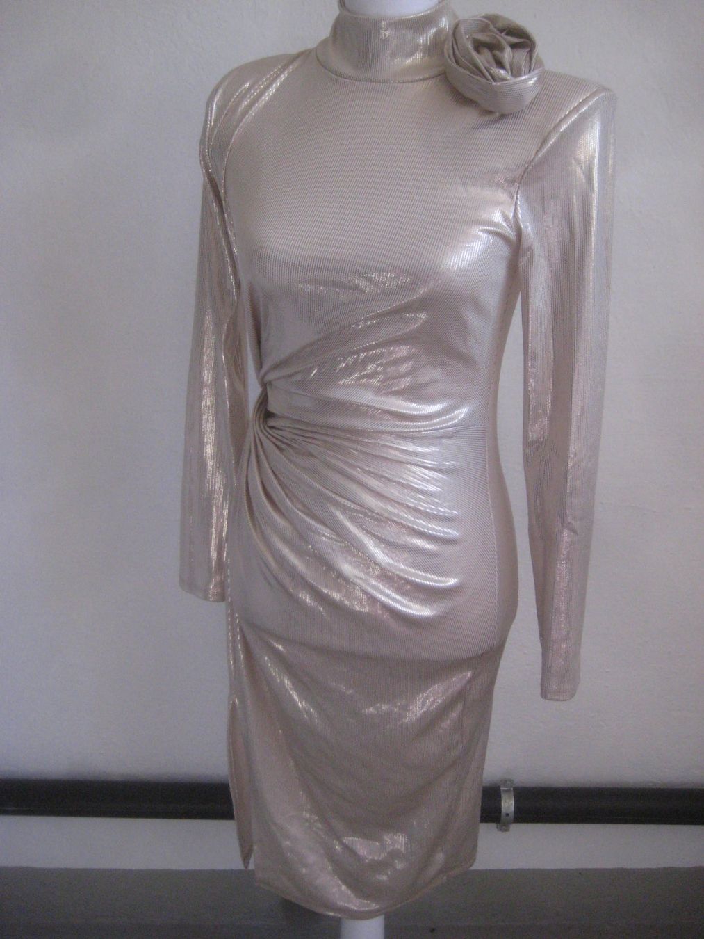 Robes: DAMEN  KLEID – D'occasion à Uster par flocke1 4