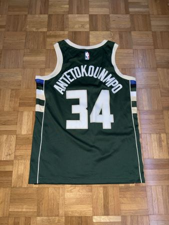 Milwaukee Bucks Antetokounmpo Trikot Size M