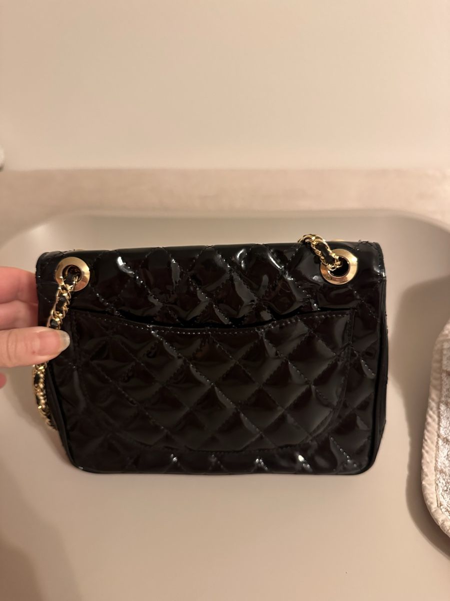 Borse da donna: Tasche Lederlocher mit Goldkette – Usato da Zürich venduto da millaiana 5