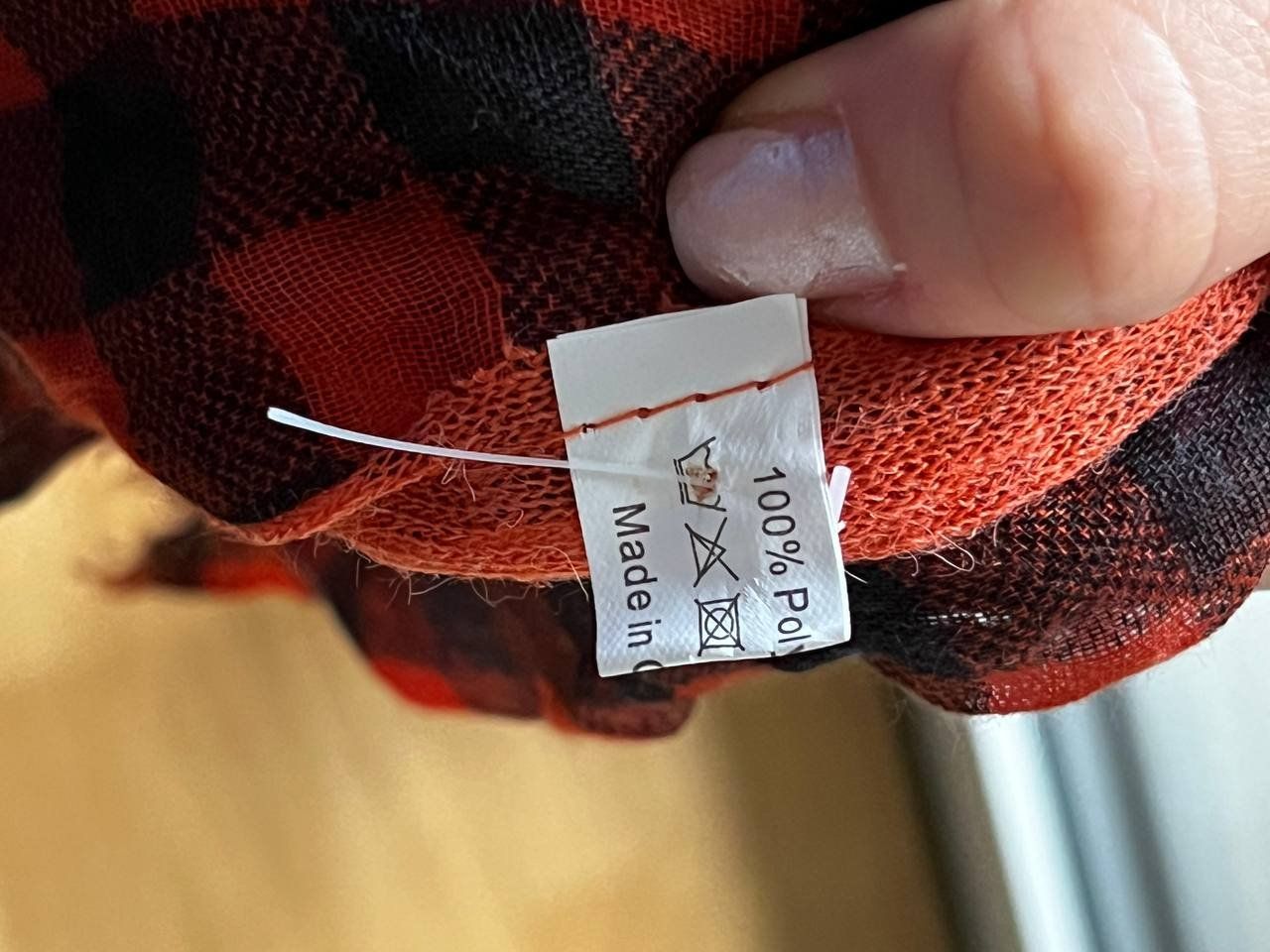 Foulards, Tücher & Schals: Neuer Schal – Neu und originalverpackt aus Riehen von edu_92w7 6
