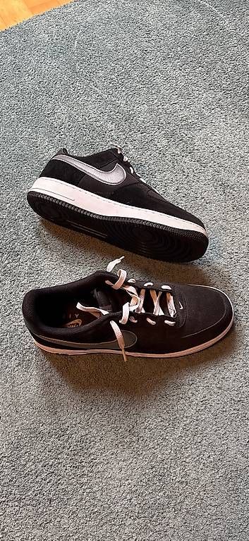 Damenschuhe: Schuhe Nike Air Force 1 – Neu und originalverpackt aus Bellmund von joe_7xqw 1