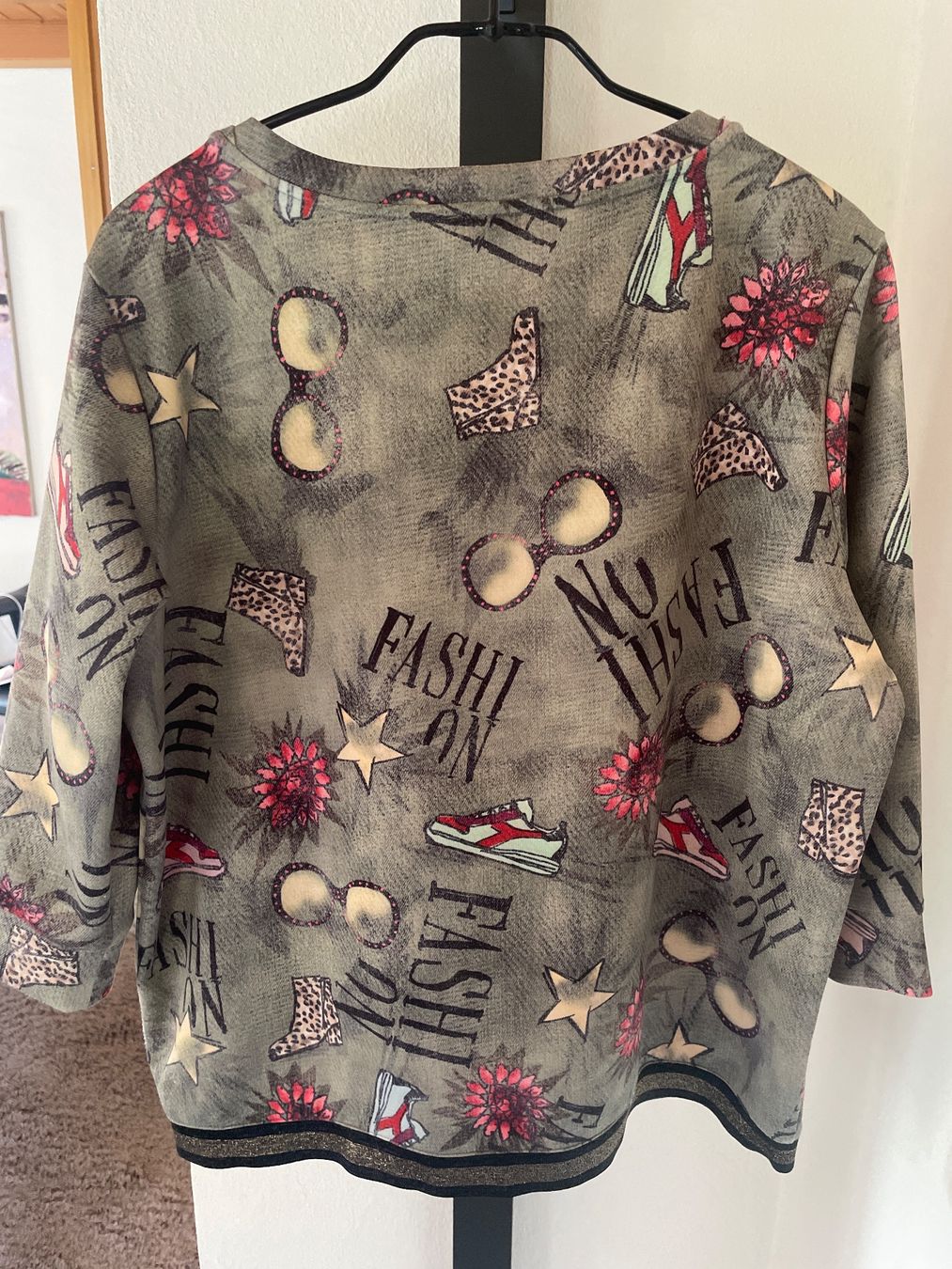 Maglioni & Felpe: Damen Pullover Margittes mit coolem Muster – Usato da Mönchaltorf venduto da 289susanne 1