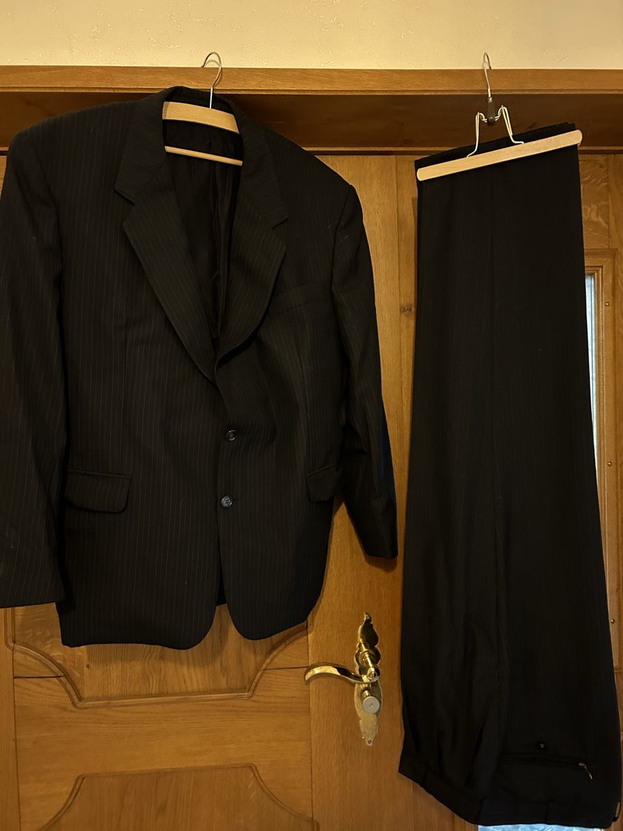 Completi: Costume homme – Usato da Montsevelier venduto da Batson