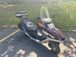 HONDA CN 250 année 1994 - Vétéran