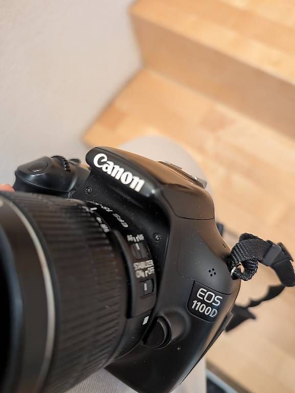 Fotocamera: Canon EOS 1100D mit Zubehör – Usato da Neftenbach venduto da Nadine069 2