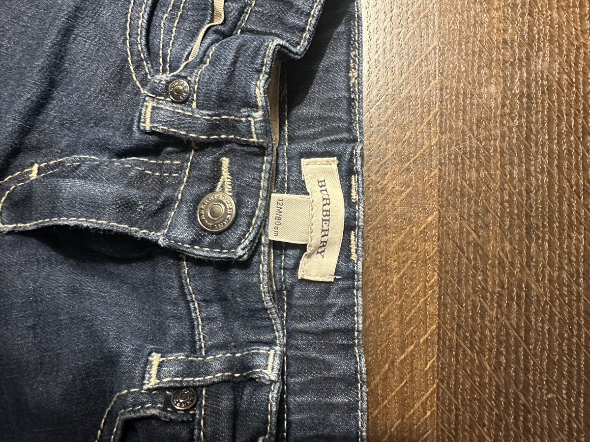 Burberry Pantaloni: Burberry Jeans Gr. 80/ 12M – Usato da Muri AG venduto da danchizz 1