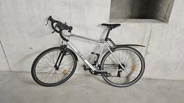 Triban RC 100 Rennvelo Alu Groesse L Pendler Shimano