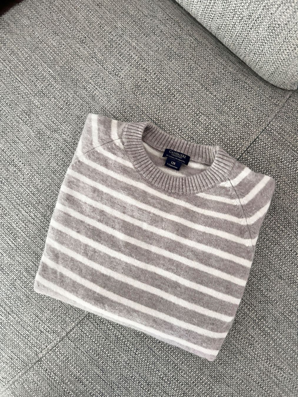 Pulls et sweat-shirts: Cashmere Collection Pullover - Gr. 128 – D'occasion à Illnau par Monkky 4