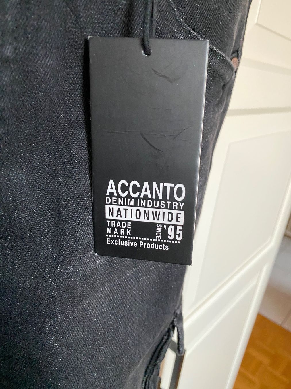 Jeans: Shorts en jeans neuf – Neu und originalverpackt aus Savagnier von Pivovar2 4
