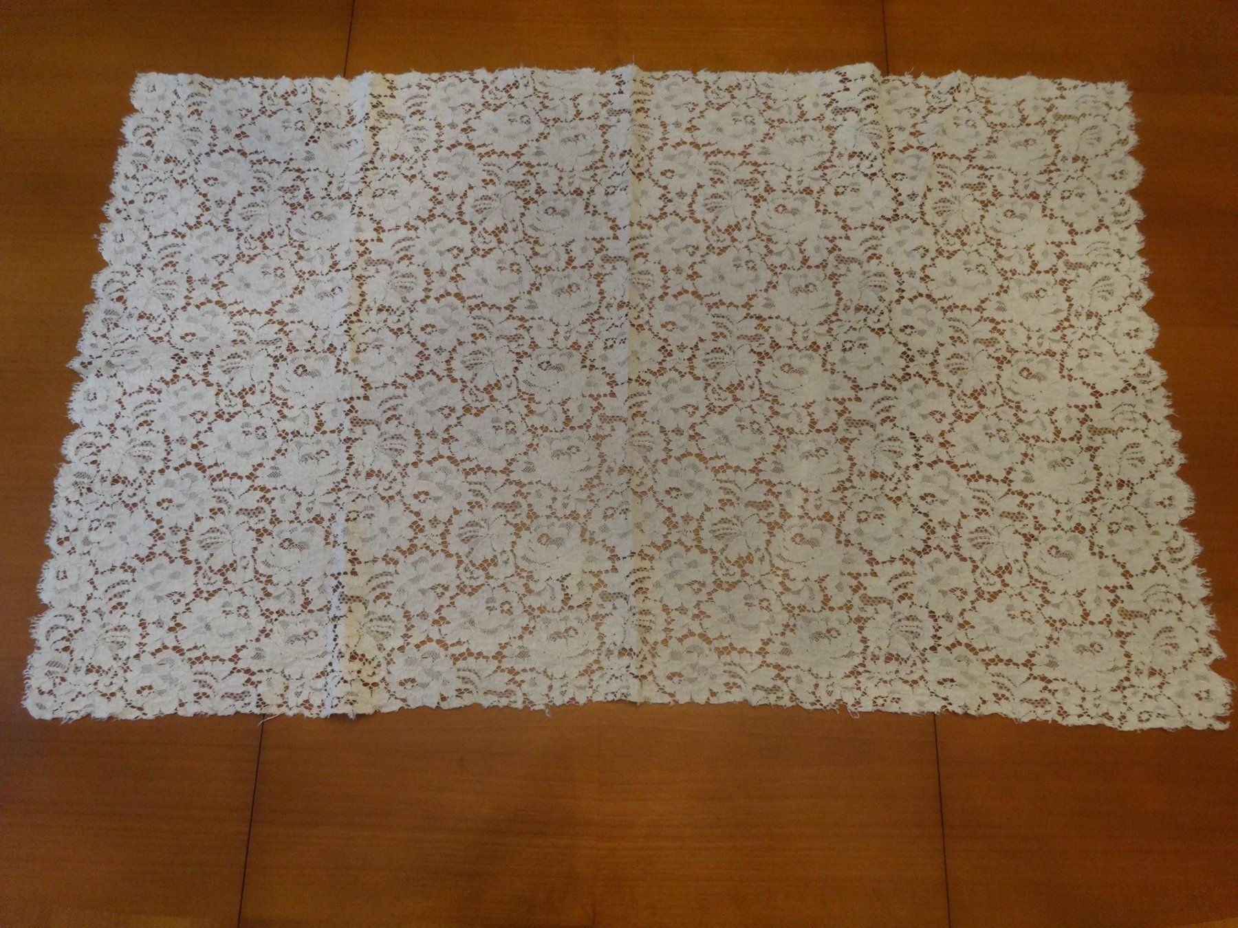 Stoffe: Dentelle de Calais – Neu und originalverpackt aus Biel/Bienne von milamila02 1