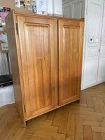 GRATIS Kleiderschrank 