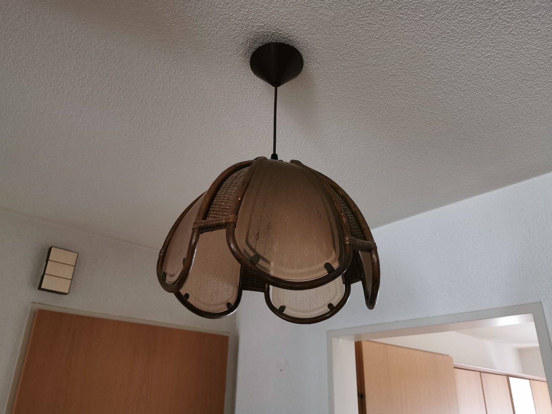 Lampadari & plafoniere: Retro Deckenlampe im Blütendesign - Top Zustand! – Usato da Strengelbach venduto da Ptahiti