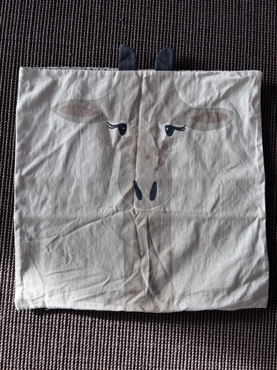 H&M Cuscini: Kinder Kissen 3er Set – Usato da Luzern venduto da Genhart 7