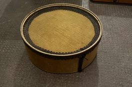 Élégante boite métallique