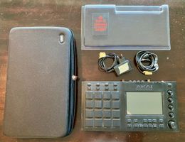 Akai MPC Touch inklusive Zubehör