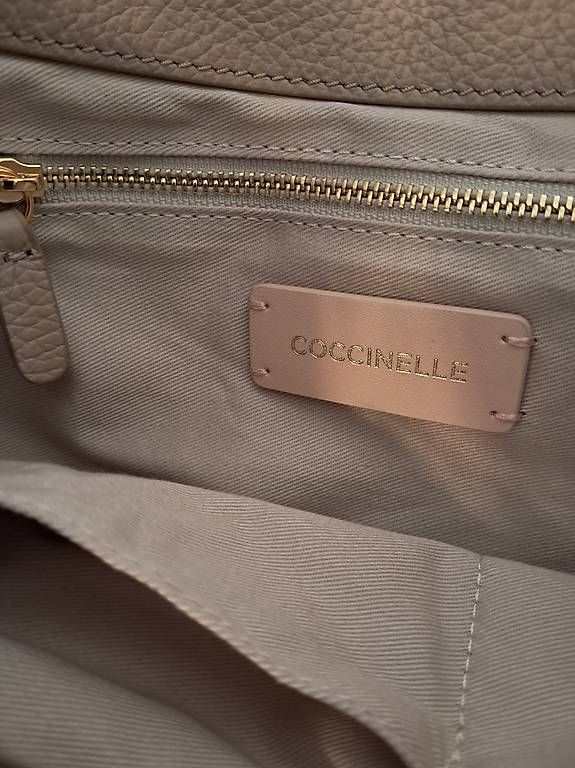 Borse da donna: Coccinelle-Tasche  – Nuovo e nell'imballaggio originale da Basel venduto da len_t965 2