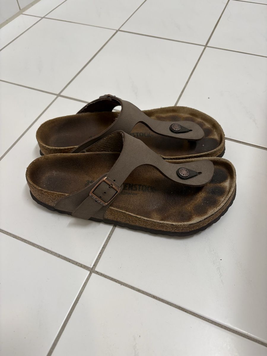 Birkenstock Scarpe da donna: Birkenstock Gizeh, Gr. 38, braun – Usato da Stans venduto da sil_k5f5