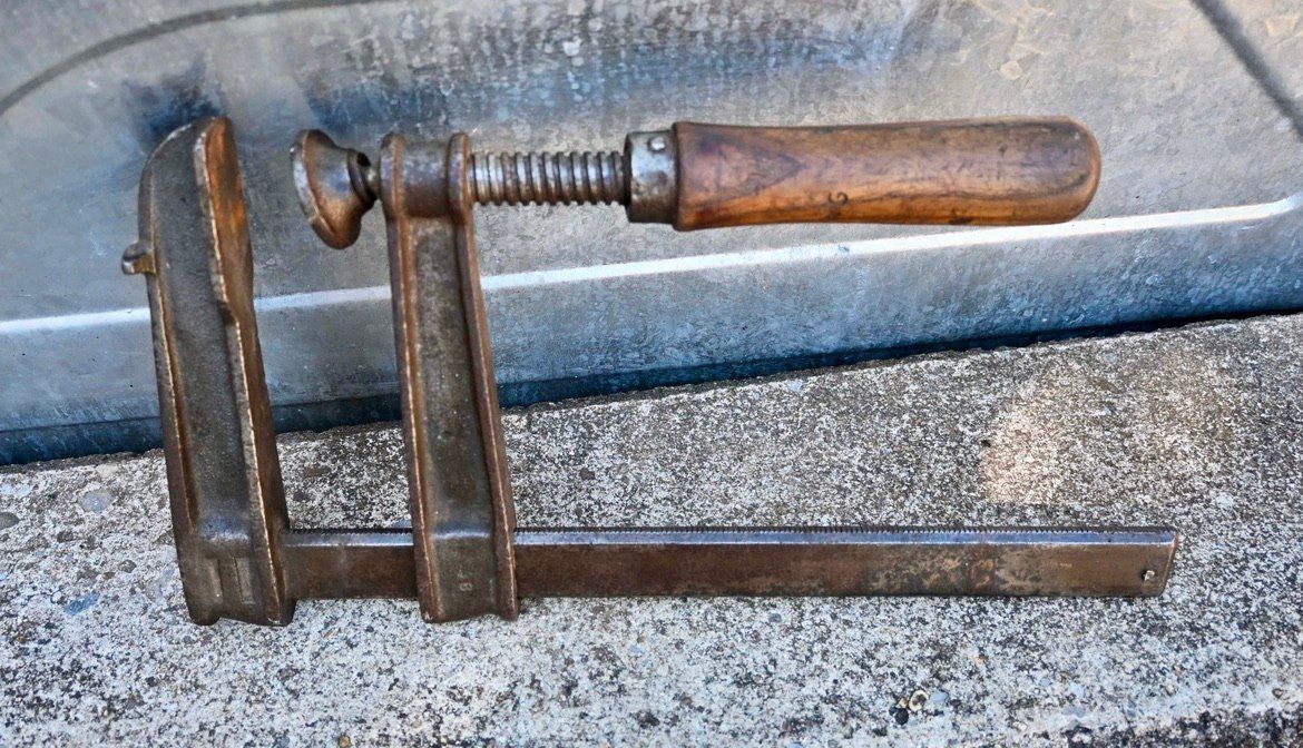 Bessey Tutti gli attrezzi: antike SISSA 4 Schraubzwinge  Länge 35cm – Usato da Pfaffhausen venduto da mono_rec 3
