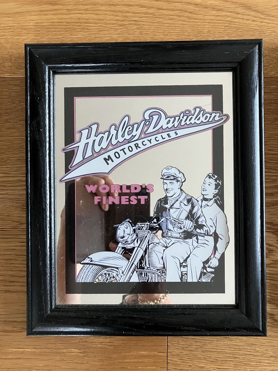 Poster & Bilder: 2 Harley-Davidson Wandbilder gerahmt Set – Gebraucht aus Willisau von son_lq7g 1