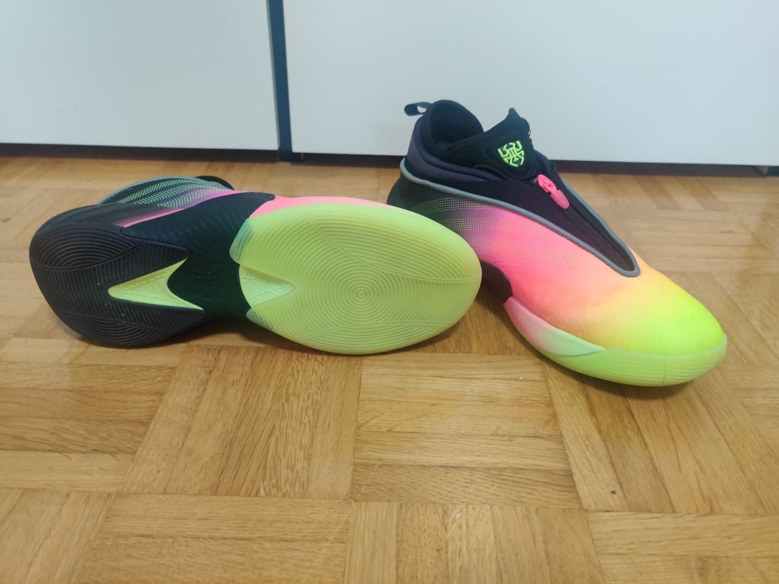Adidas Herrenschuhe: Adidas Performance D.O.N. ISSUE 7 (Worn only 4 times) – Gebraucht aus Marly von ZeDjocker 2