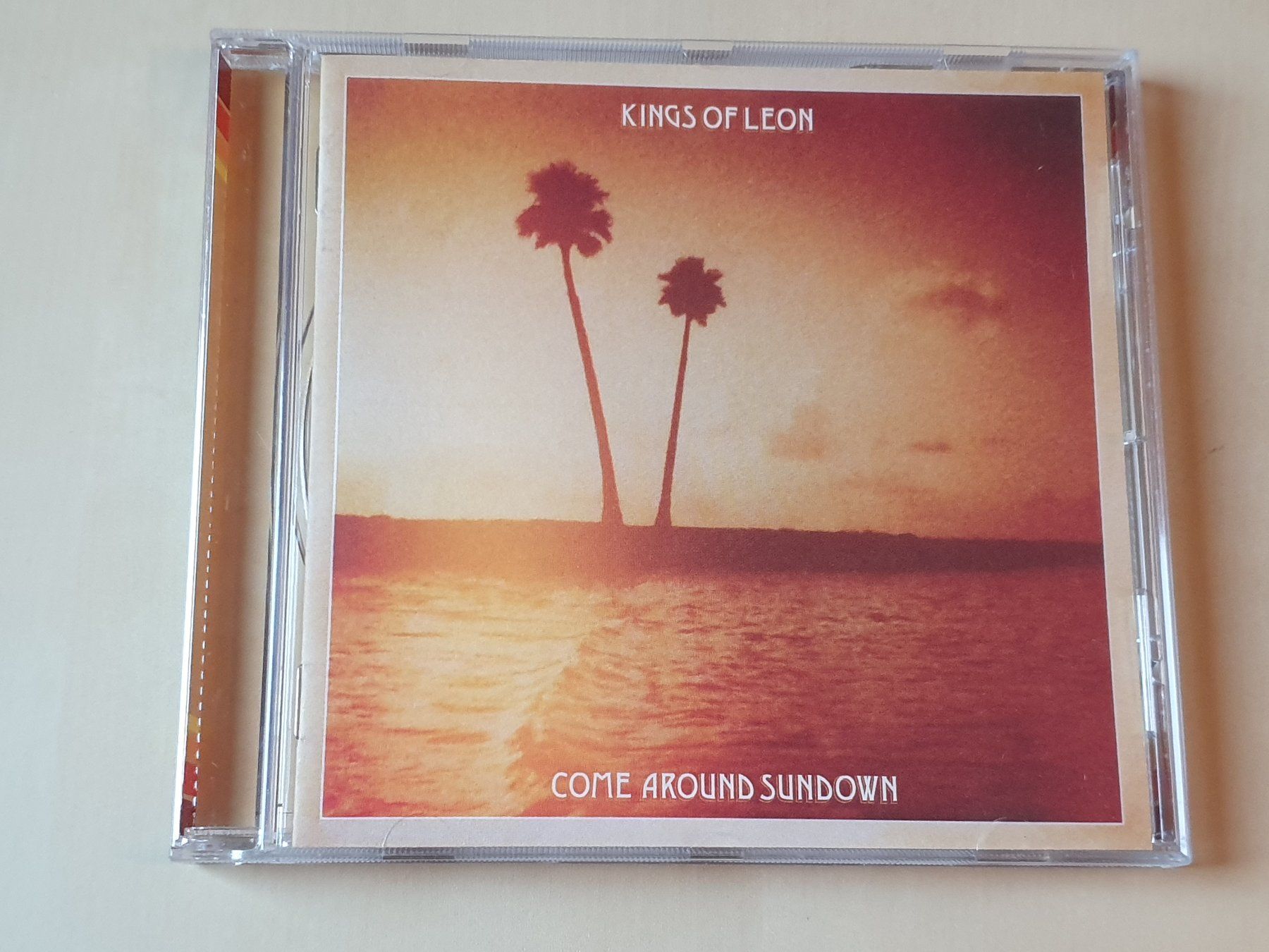 CDs: Kings of Leon come around Sundown – Gebraucht aus Stansstad von collectorsshop