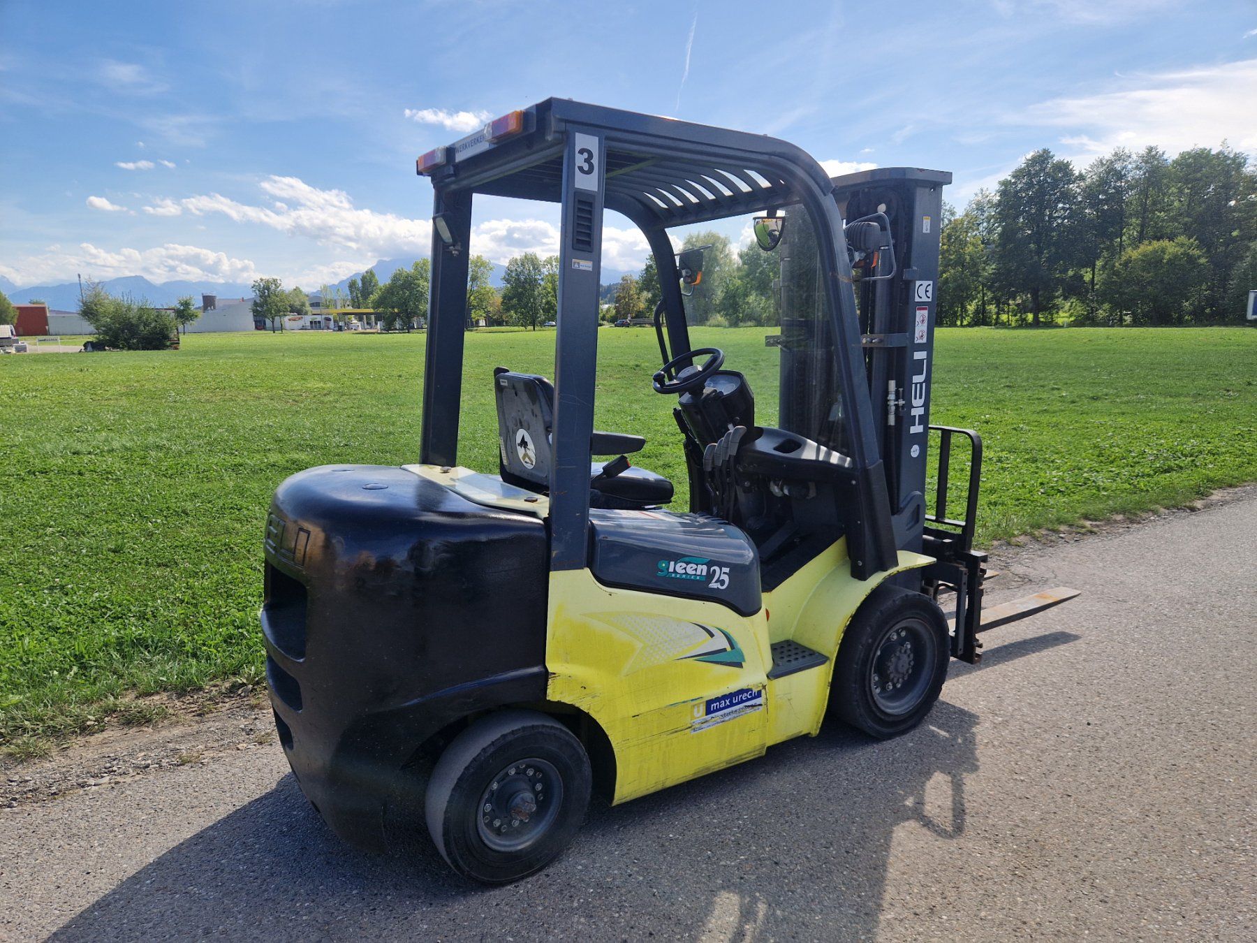 Diesel Carrelli elevatori e a forche: Stapler Heli CPCD25 Diesel – Usato da Hochdorf venduto da Honauer89 1