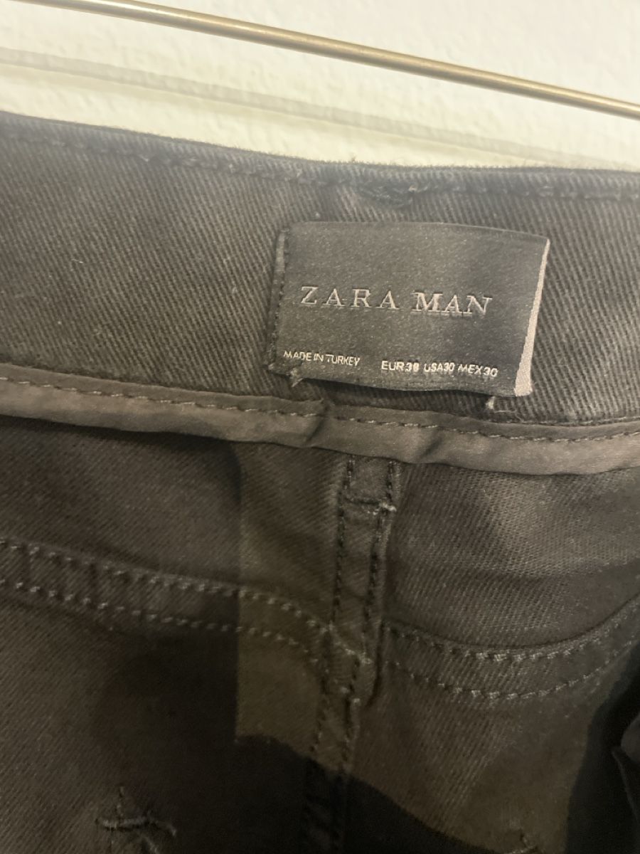 Zara Hosen: Zara Man schwarze Jeans mit Reissverschlüssen – Gebraucht aus Winterthur von Lili3435 1
