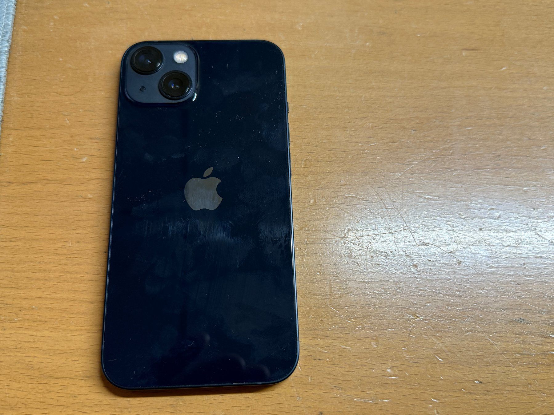 Apple Telefoni cellulari / Smartphones: Iphone 13 128Gb – Usato da Au SG venduto da bah_6f5w 1
