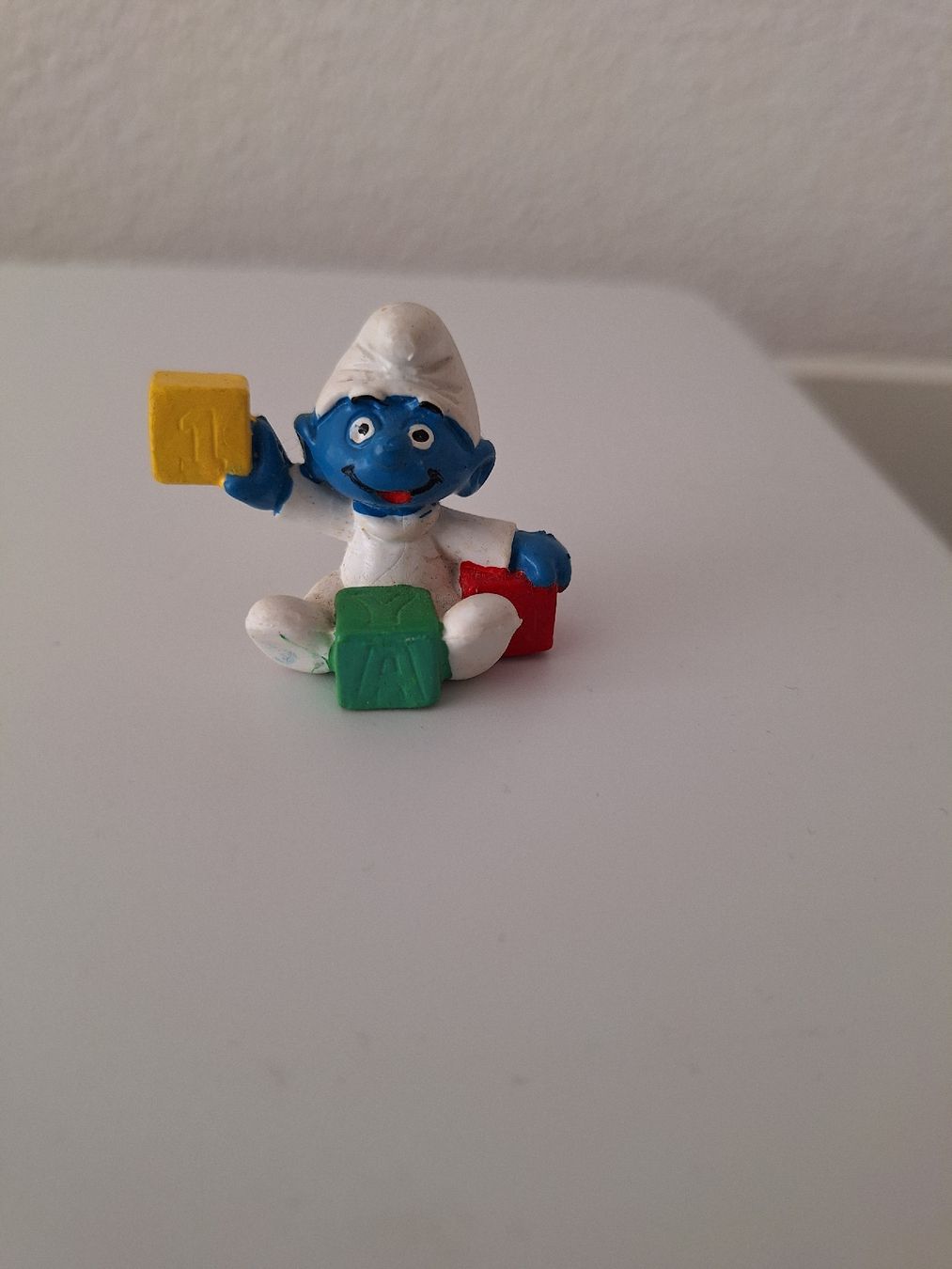 Schleich Statuette: Babyschlumpf mit Bauklötzen – Usato da Rothrist venduto da Stranglehold