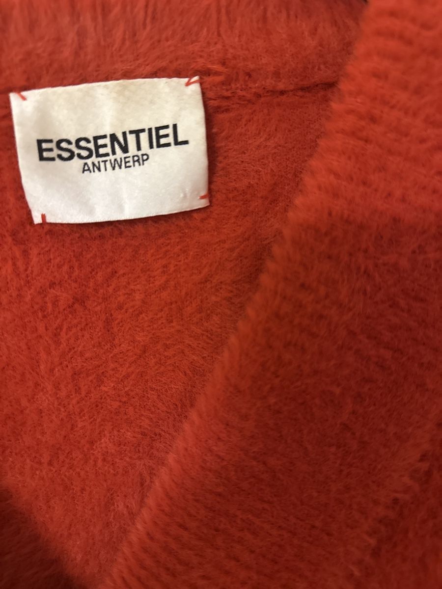 Essentiel Antwerp Giacche: Essentiel Antwerp, Strickjacke, Grösse M – Usato da Pfaffhausen venduto da Geraldine12 1