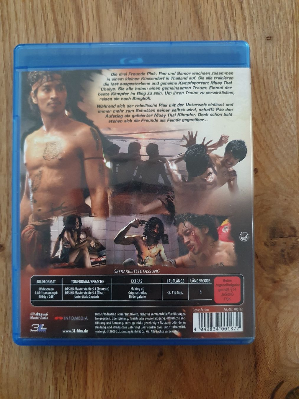 Tutti i DVDs: Blue-ray "Muay Thai Chaiya" – Usato da Eglisau venduto da Connemara 1