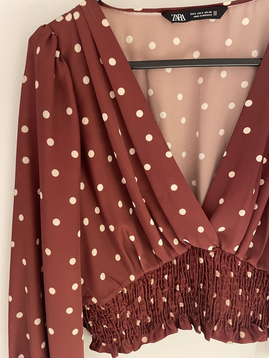 Zara Camicette: Zara Damenbluse gepunktet – Nuovo (secondo la descrizione) da Vaduz venduto da GiuliaSu 1
