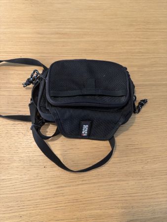 IXS Tank Tasche schwarz mit Logo guter Zustand