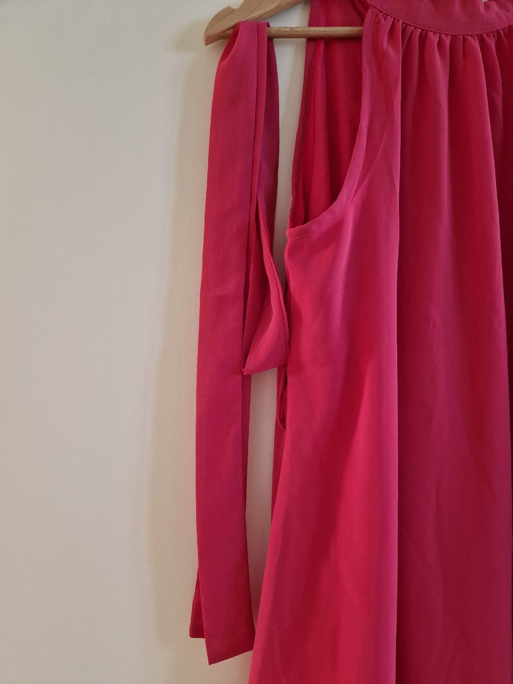 Kleider: Pinkes Kleid Grösse M  – Neu (gemäss Beschreibung) aus Winterthur von Pumba_8400 5
