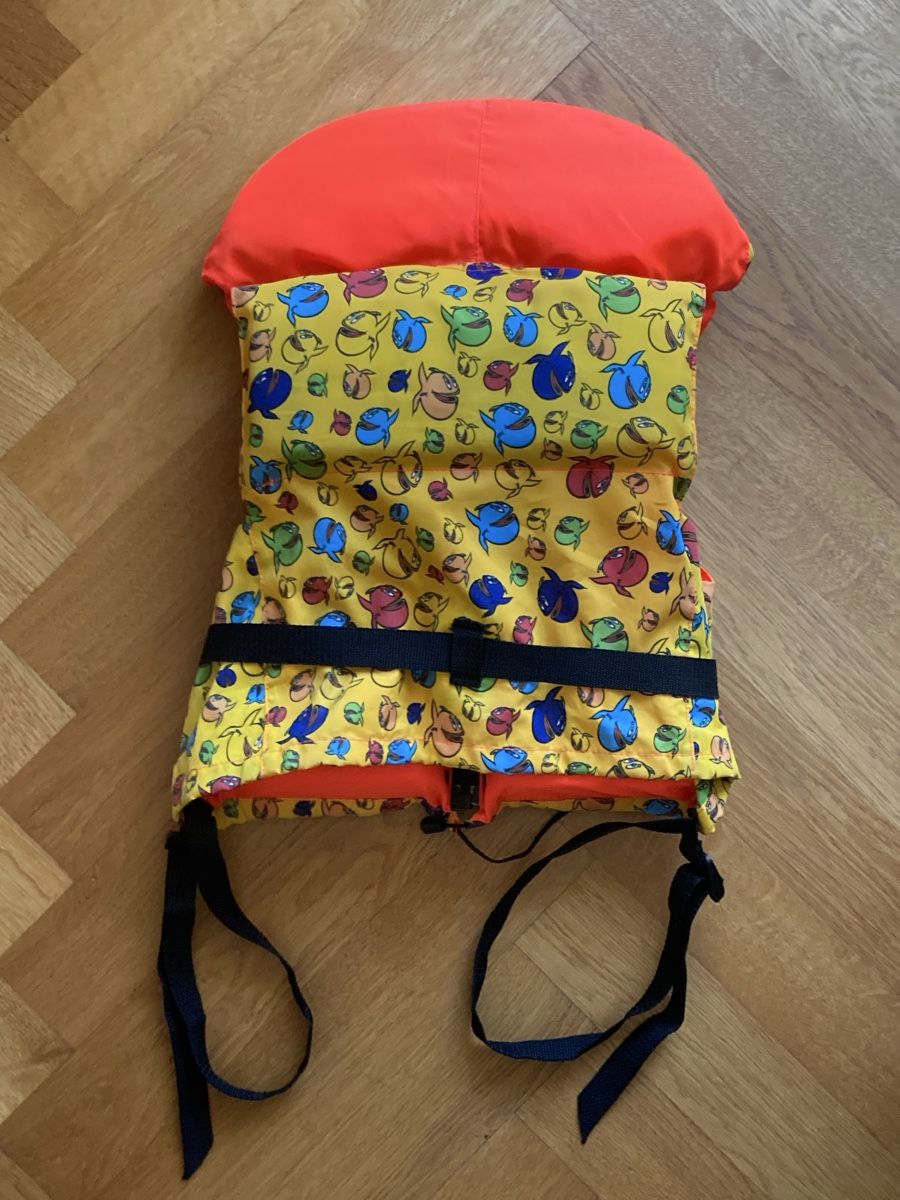 Schwimmwesten: Schwimmweste 20-30kg – Gebraucht aus Winterthur von Wakame 1