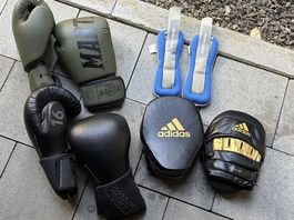 Boxing Trainingsmaterial günstig abzugeben