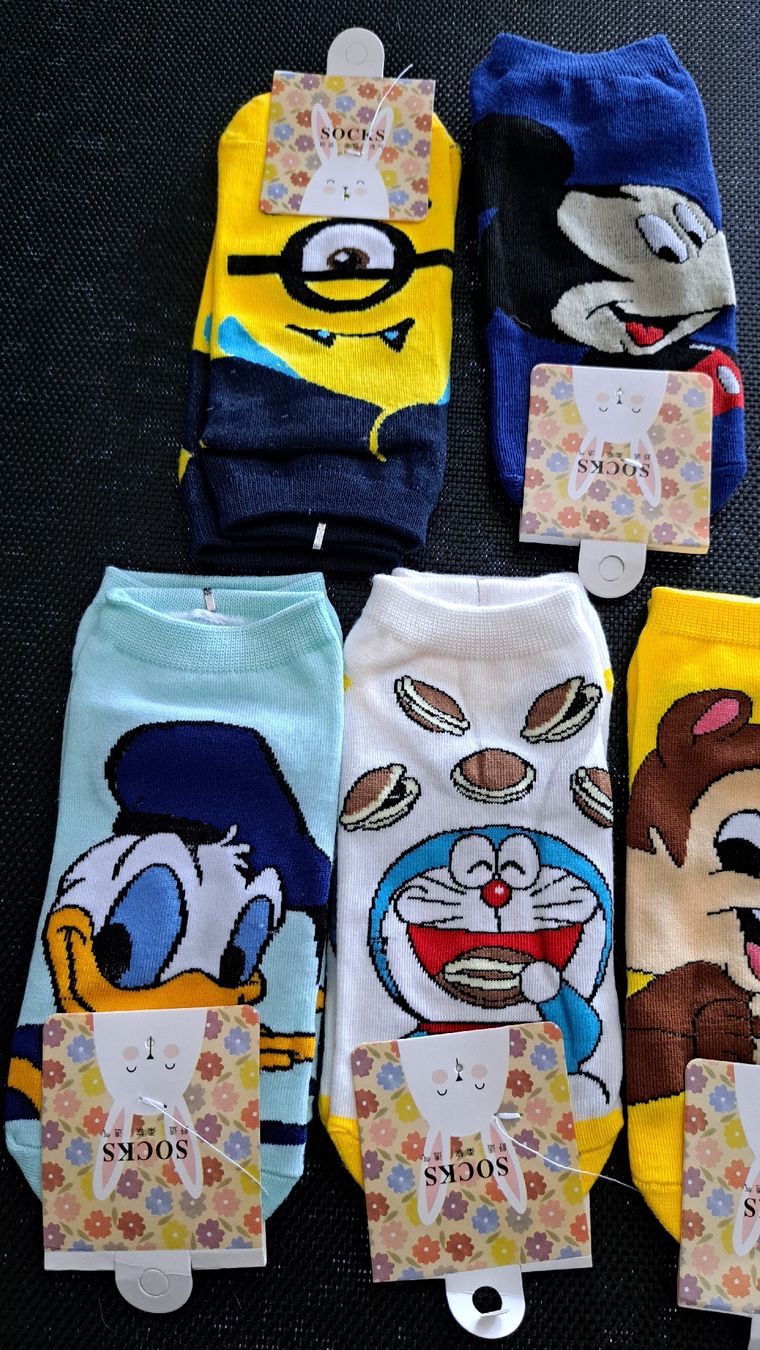 Chaussettes enfants: chaussettes enfant taille 33-36 , neuf – Neuf avec emballage d'origine à Meyrin par Zahra011 1