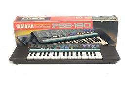 Y A M A H A - PSS-26 - PIANO 