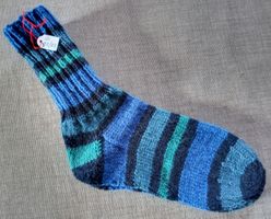 Gestrickte Socken/Wollsocken für Kinder Gr. 32/33