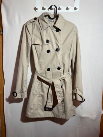 Schöner Trenchcoat von Stradivarius Gr. S