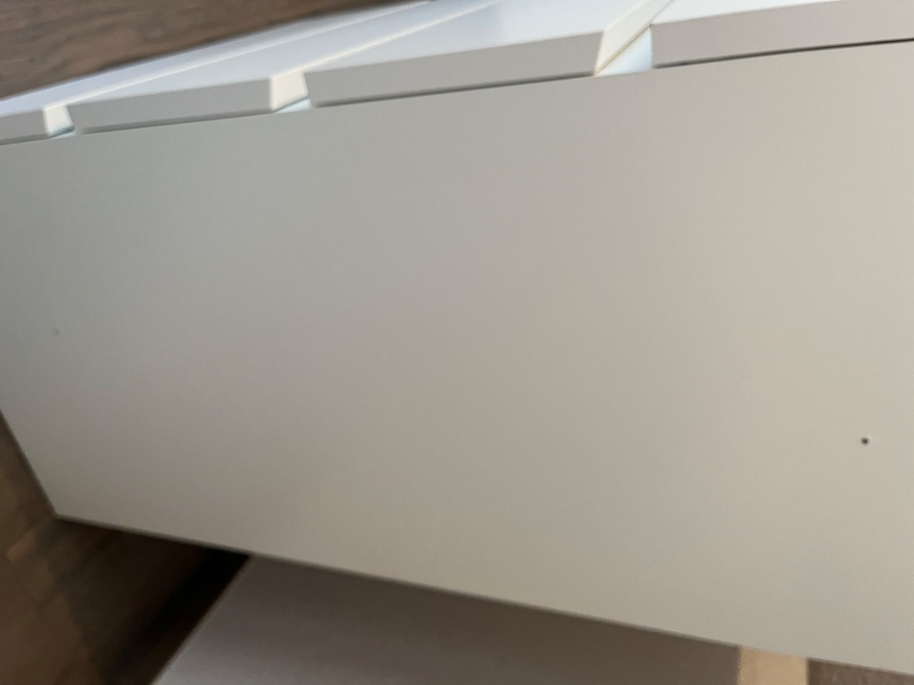 Ikea Commodes: Weisse Malm Kommode mit 4 Schubladen von Ikea – Neuf (Voir description) à Bärschwil par Neo_777 2
