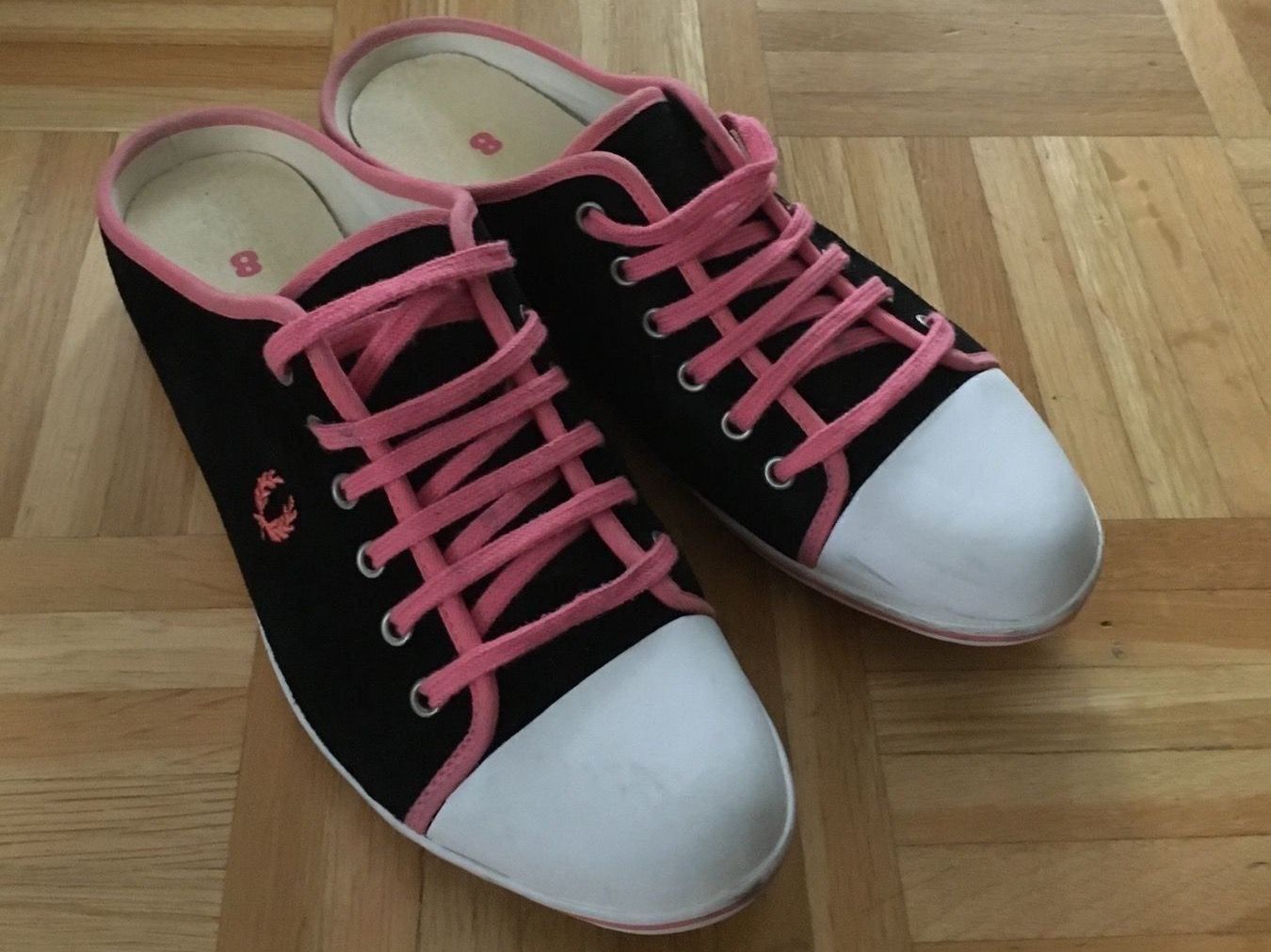 Fred Perry Scarpe da donna: Fred Perry Schuhe Gr. 41 – Usato da Rüfenacht BE venduto da anelesa 5