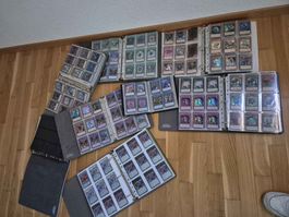 Yu-Gi-Oh Kartensammlung im Sammelordner