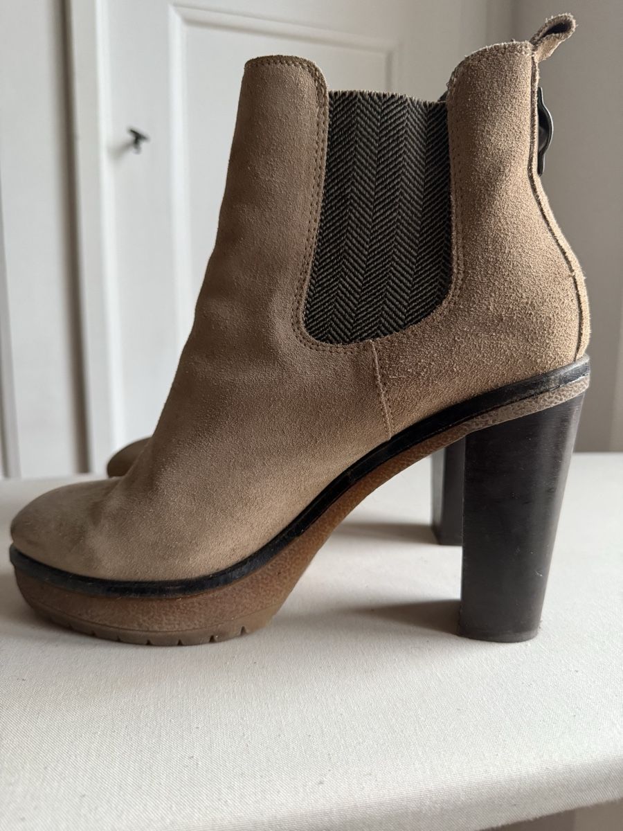 Tommy Hilfiger Scarpe da donna: Suede Ankle Boots - Tommy Hilfiger - Size 40 – Usato da Genève venduto da jul_5xsn 2